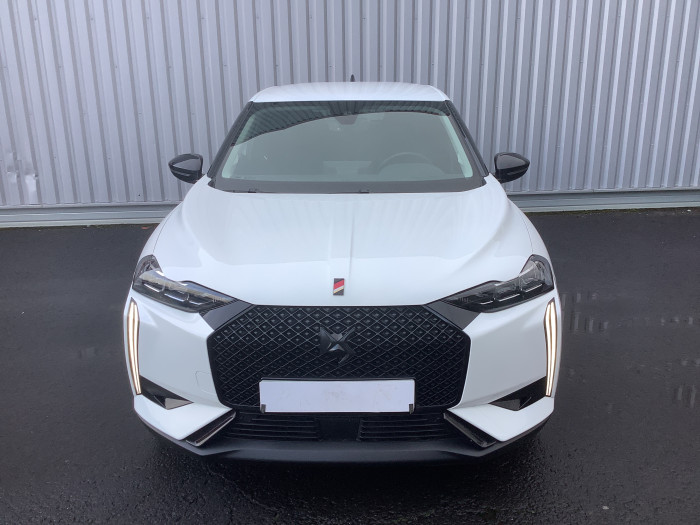 DS DS 3 Nouveau PureTech 130 EAT8 Performance Line