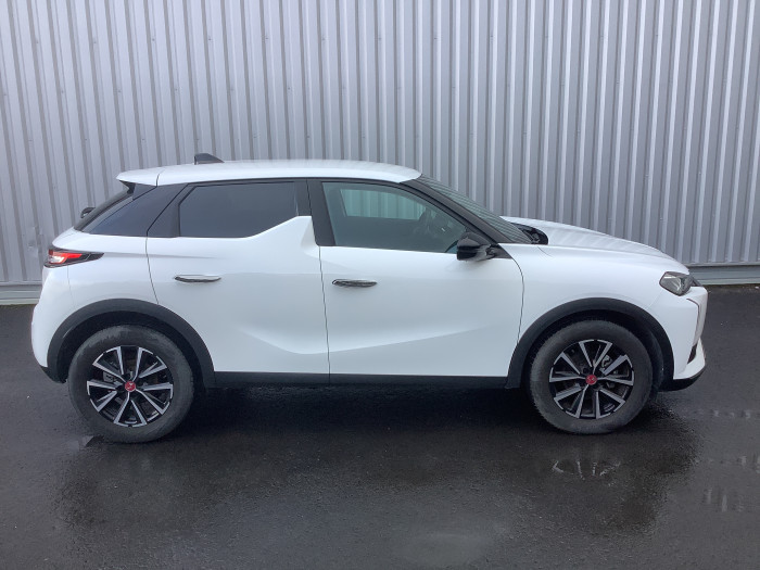 DS DS 3 Nouveau PureTech 130 EAT8 Performance Line