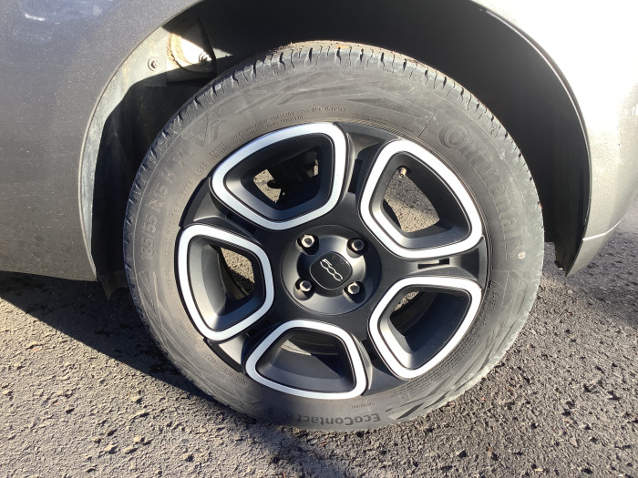 Fiat 500 MY22 1.0 70 ch Hybride BSG S/S Cult