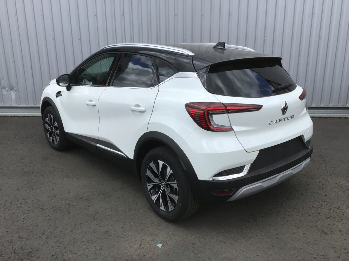 Renault CAPTUR mild hybrid 140 EDC Techno