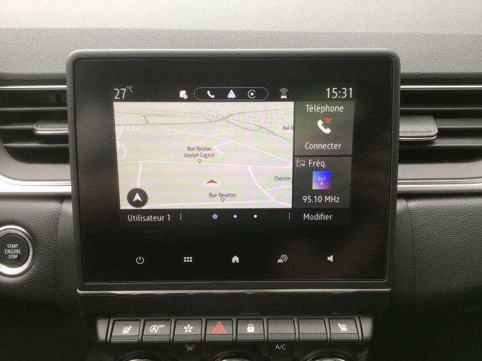 Renault CAPTUR mild hybrid 140 EDC Techno