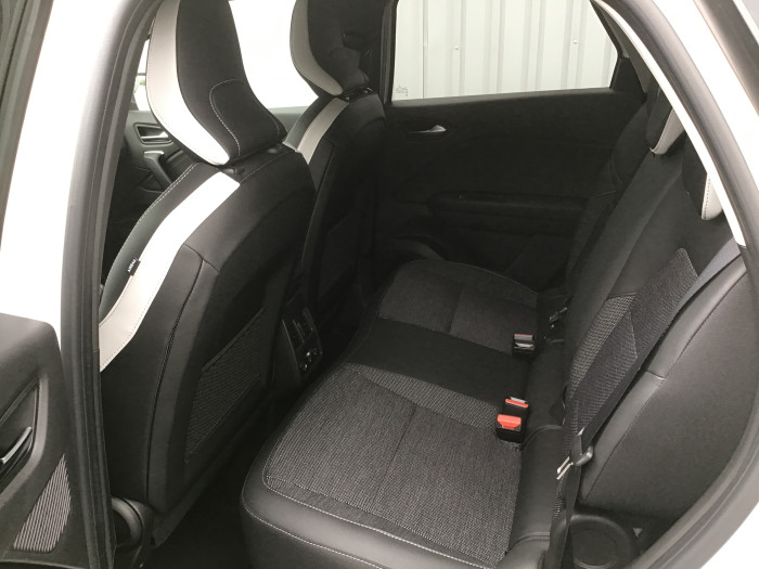 Renault CAPTUR mild hybrid 140 EDC Techno