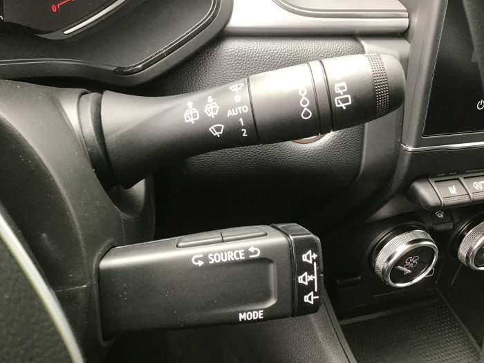 Renault CAPTUR mild hybrid 140 EDC Techno