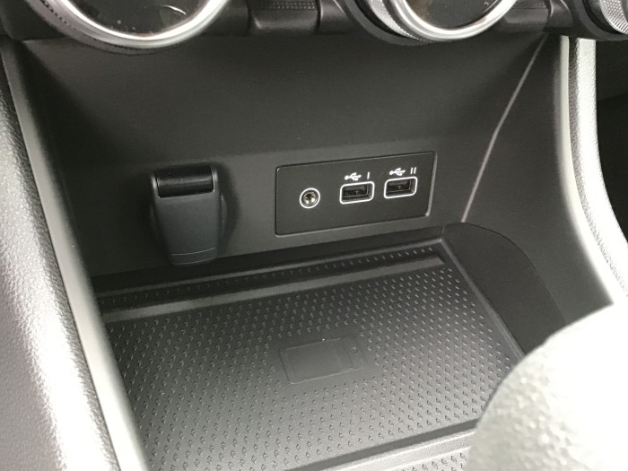 Renault CAPTUR mild hybrid 140 EDC Techno