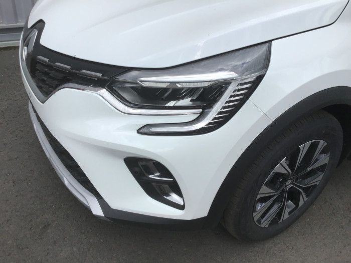 Renault CAPTUR mild hybrid 140 EDC Techno