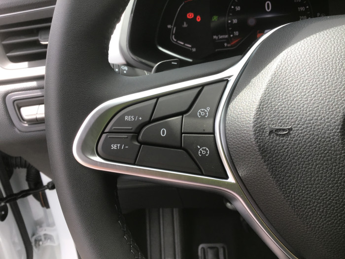 Renault CAPTUR mild hybrid 140 EDC Techno