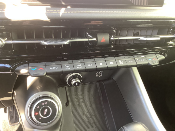 Alfa Romeo TONALE 1.5 Hybrid 160 ch VGT TCT7 Veloce