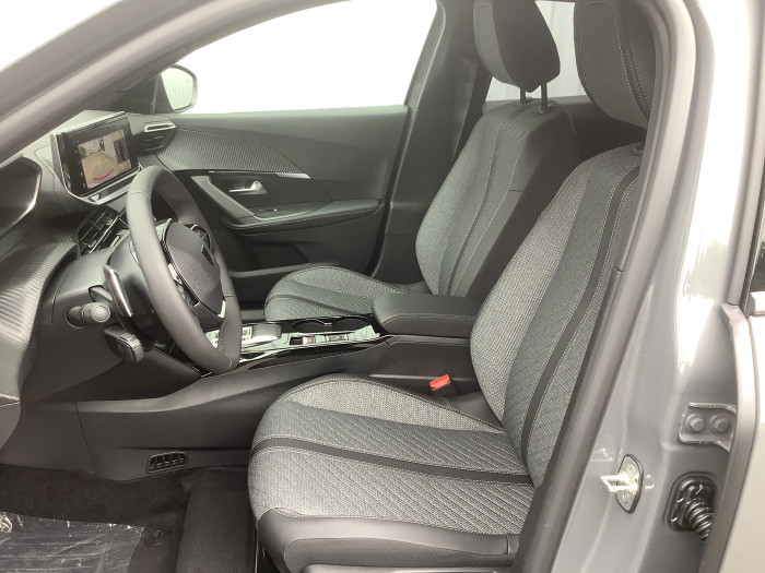 Peugeot 2008 Nouveau Hybrid 145 ch e-DCS6 Allure