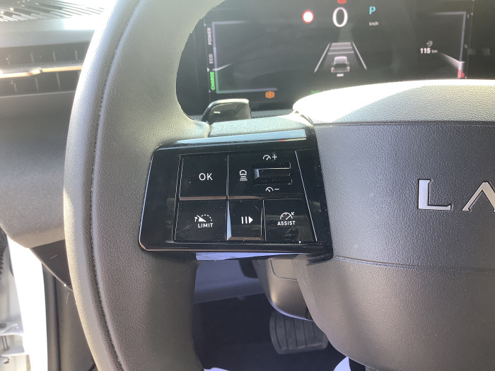 Lancia YPSILON Nouveau 1.2 Ibrida 100ch eDCT6 LX