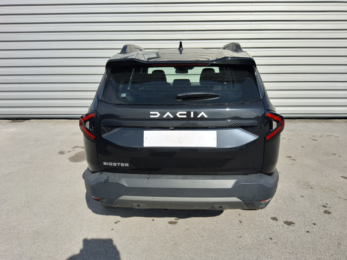 Dacia BIGSTER Mild Hybrid 140 Expression