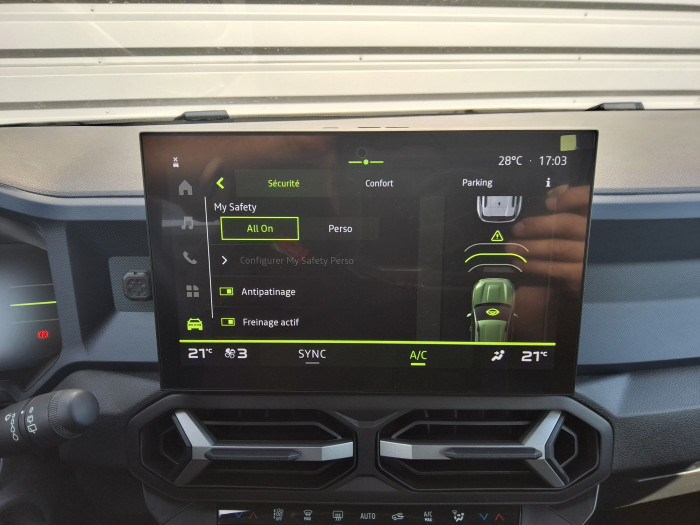 Dacia BIGSTER Mild Hybrid 140 Expression
