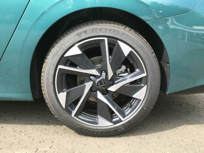 Peugeot 308 SW BlueHDi 130ch S&S EAT8 Allure Pack