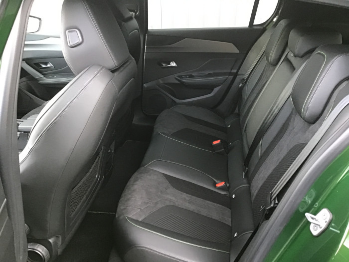 Peugeot 308 PureTech 130ch S&S EAT8 GT