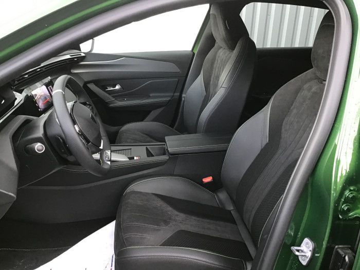 Peugeot 308 PureTech 130ch S&S EAT8 GT