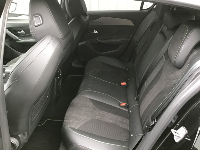 Peugeot 308 BlueHDi 130ch S&S EAT8 GT
