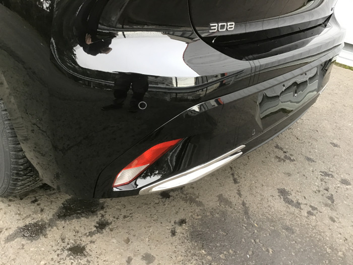 Peugeot 308 BlueHDi 130ch S&S EAT8 GT
