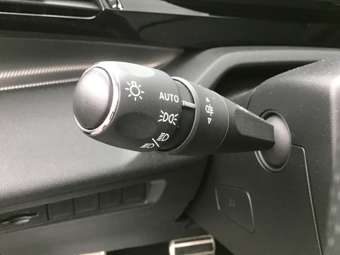 Peugeot 308 BlueHDi 130ch S&S EAT8 GT