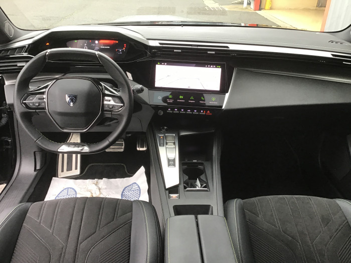 Peugeot 308 BlueHDi 130ch S&S EAT8 GT