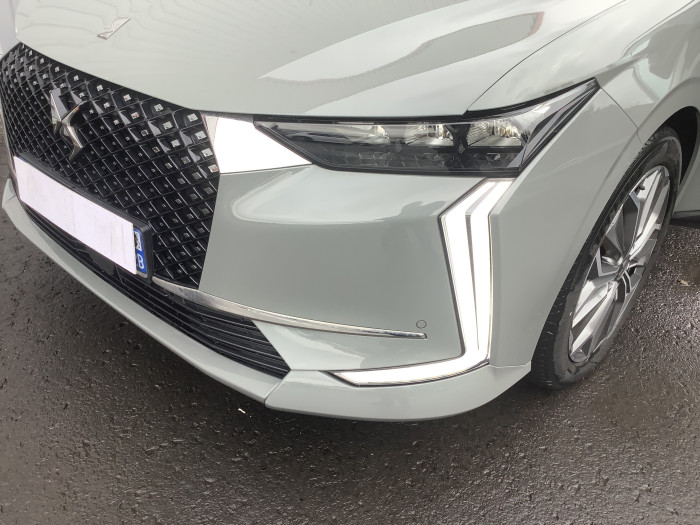 DS DS 4 PureTech 130 EAT8 Bastille