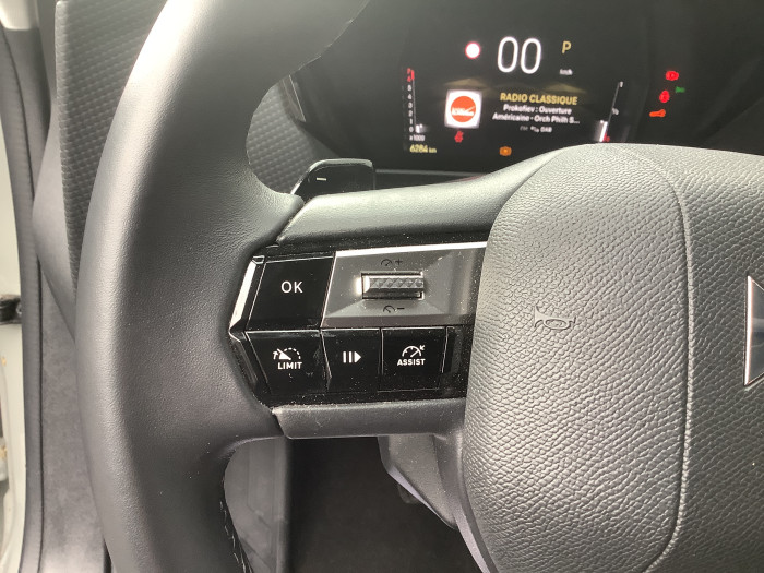 DS DS 4 PureTech 130 EAT8 Bastille