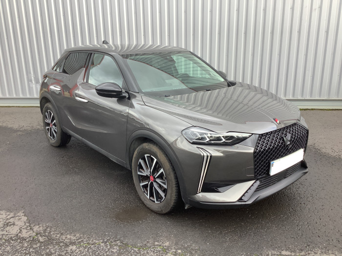 DS DS 3 Nouveau PureTech 130 EAT8 Performance Line