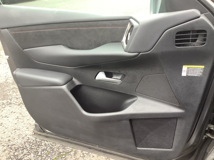DS DS 3 Nouveau PureTech 130 EAT8 Performance Line
