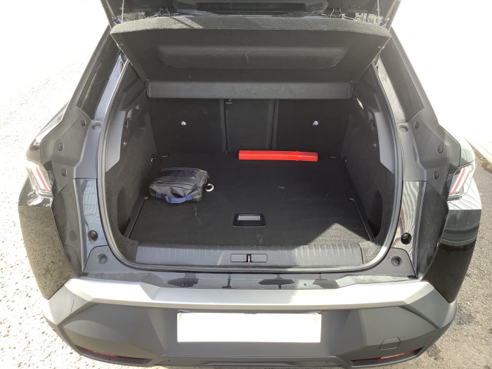 Peugeot 3008 Nouveau Hybrid 136 e-DCS6 Allure