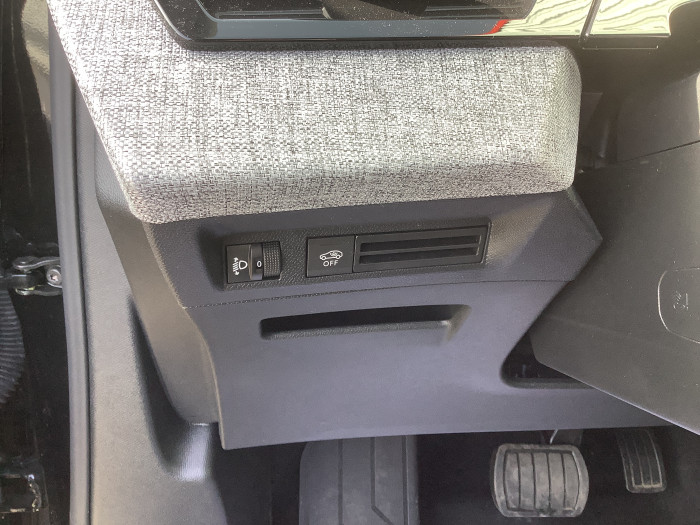 Peugeot 3008 Nouveau Hybrid 136 e-DCS6 Allure