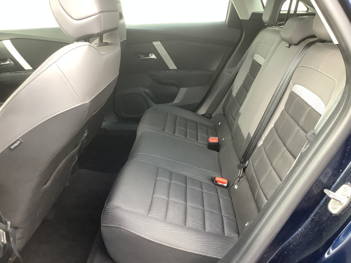 Citroën C4 Hybride 136 e-DCS6 Plus