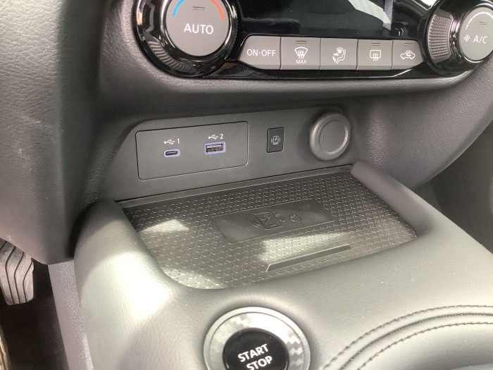 Nissan JUKE Nouveau HYBRID 143 N-Connecta