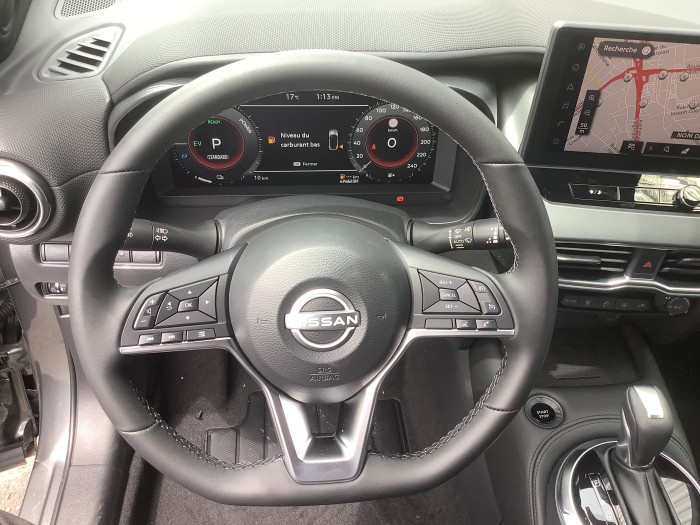 Nissan JUKE Nouveau HYBRID 143 N-Connecta