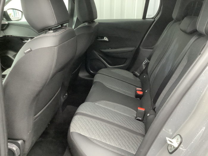 Peugeot 208 Nouvelle Hybrid 110 ch e-DCS6 Allure