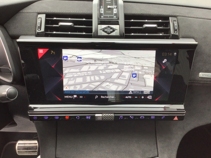 DS DS7 CROSSBACK BlueHDi 130 EAT8 Performance Line+