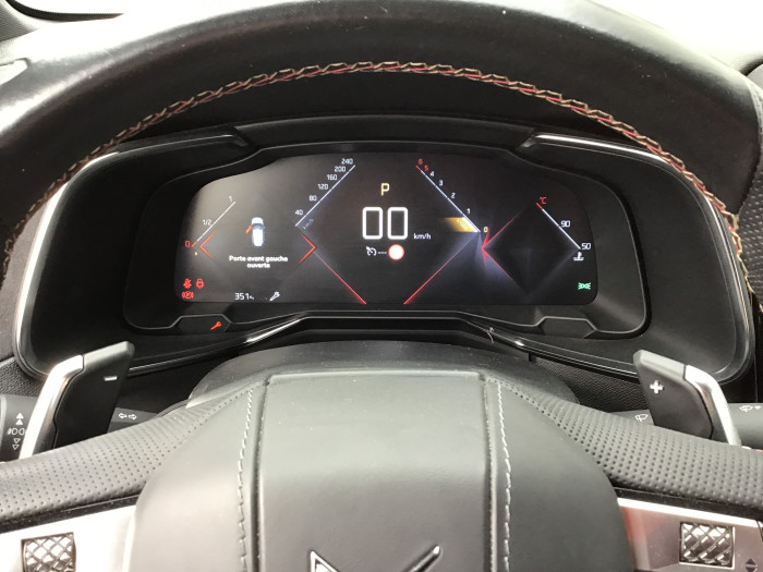 DS DS7 CROSSBACK BlueHDi 130 EAT8 Performance Line+