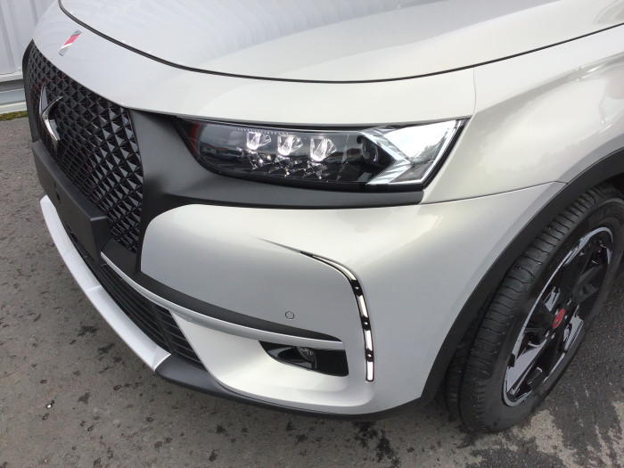 DS DS7 CROSSBACK BlueHDi 130 EAT8 Performance Line+