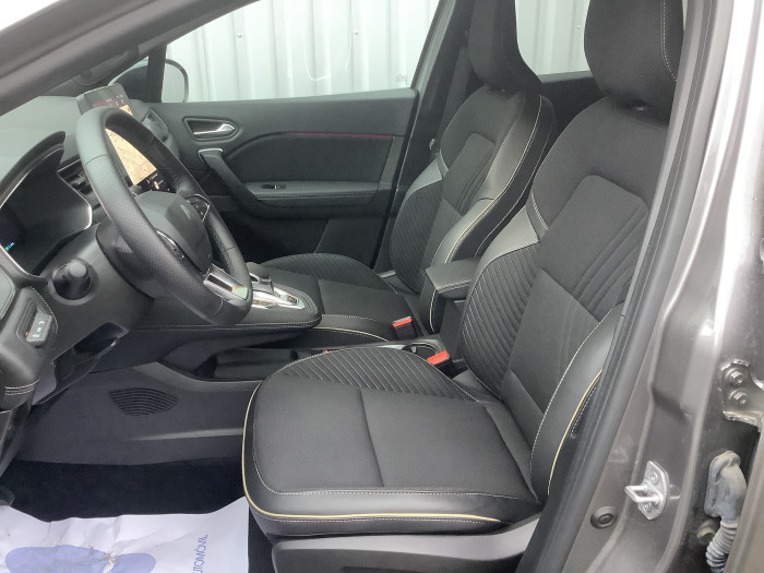 Renault SYMBIOZ Nouveau E-Tech full hybrid 145 Iconic
