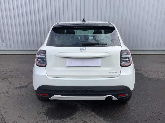 Fiat 600 Nouvelle 1.2 Hybrid 100ch DCT6