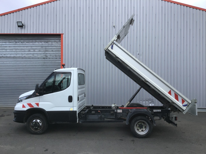 IVECO DAILY CHASSIS CABINE CAB 35 C 14 EMP 3450 QUAD-LEAF BVM6