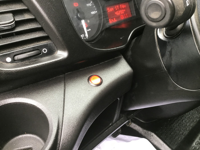 IVECO DAILY CHASSIS CABINE CAB 35 C 14 EMP 3450 QUAD-LEAF BVM6