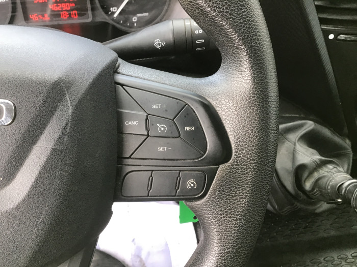 IVECO DAILY CHASSIS CABINE CAB 35 C 14 EMP 3450 QUAD-LEAF BVM6
