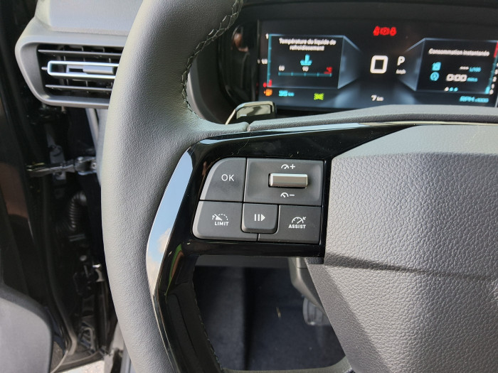 Citroën BERLINGO Taille M BlueHDi 130 S&S EAT8 Plus - N1