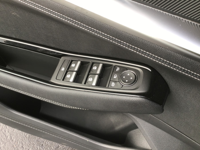 Renault AUSTRAL E-Tech full hybrid 200 GSR2 Iconic