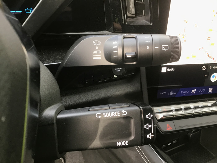 Renault AUSTRAL E-Tech full hybrid 200 GSR2 Iconic