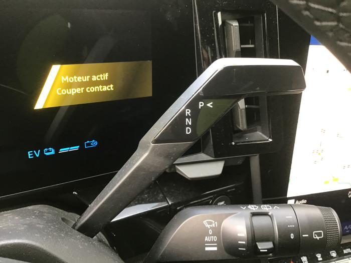 Renault AUSTRAL E-Tech full hybrid 200 GSR2 Iconic