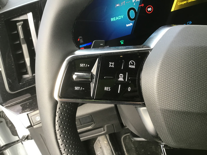 Renault AUSTRAL E-Tech full hybrid 200 GSR2 Iconic