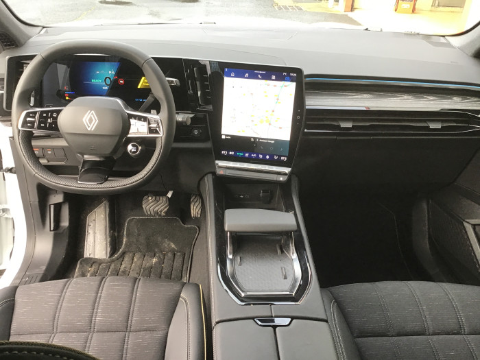 Renault AUSTRAL E-Tech full hybrid 200 GSR2 Iconic