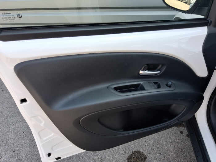 Toyota AYGO X 1.0 VVT-i 72 Dynamic