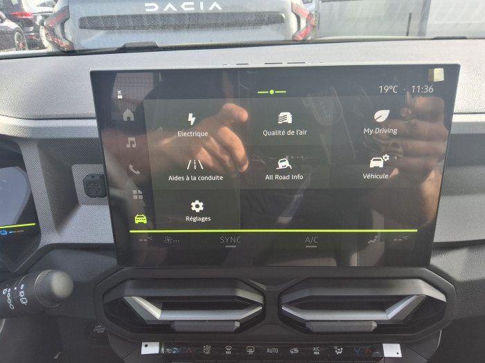 Dacia BIGSTER HYBRID Nouveau 155 Journey
