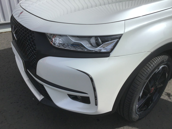 DS DS7 CROSSBACK BlueHDi 130 EAT8 Performance Line