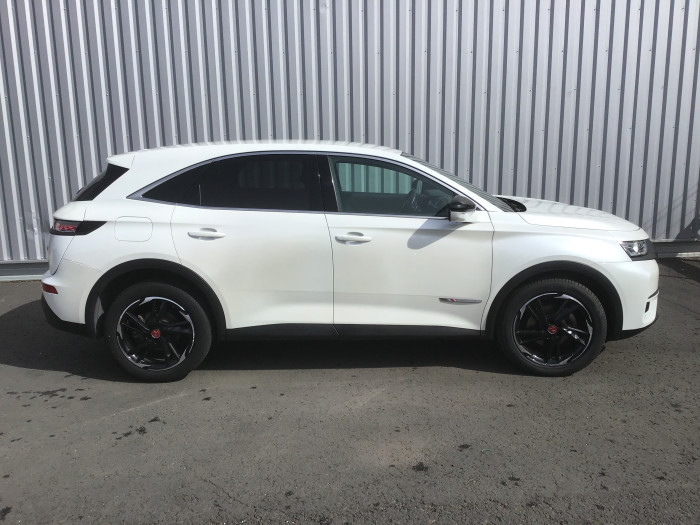 DS DS7 CROSSBACK BlueHDi 130 EAT8 Performance Line